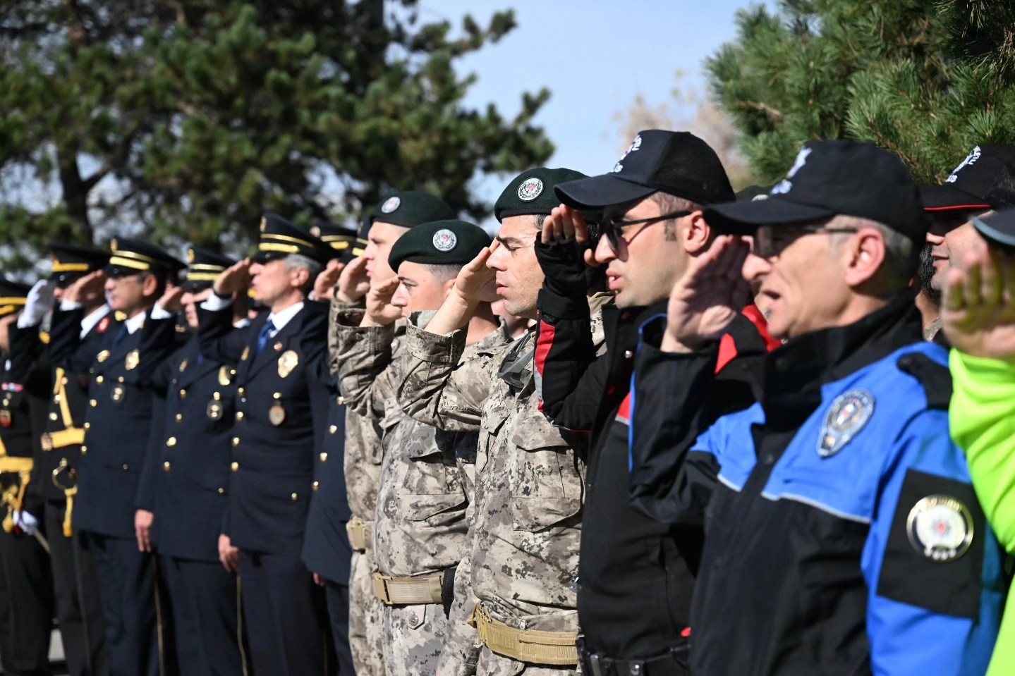 Erzurum’da Cumhuriyet’in 102. Yıl coşkusu