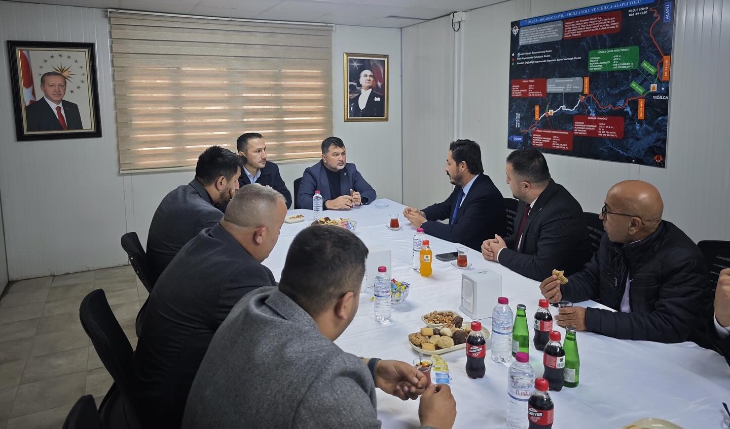 Yığılca yolunda ulaşımını kolaylaştıracak viyad&uuml;k
