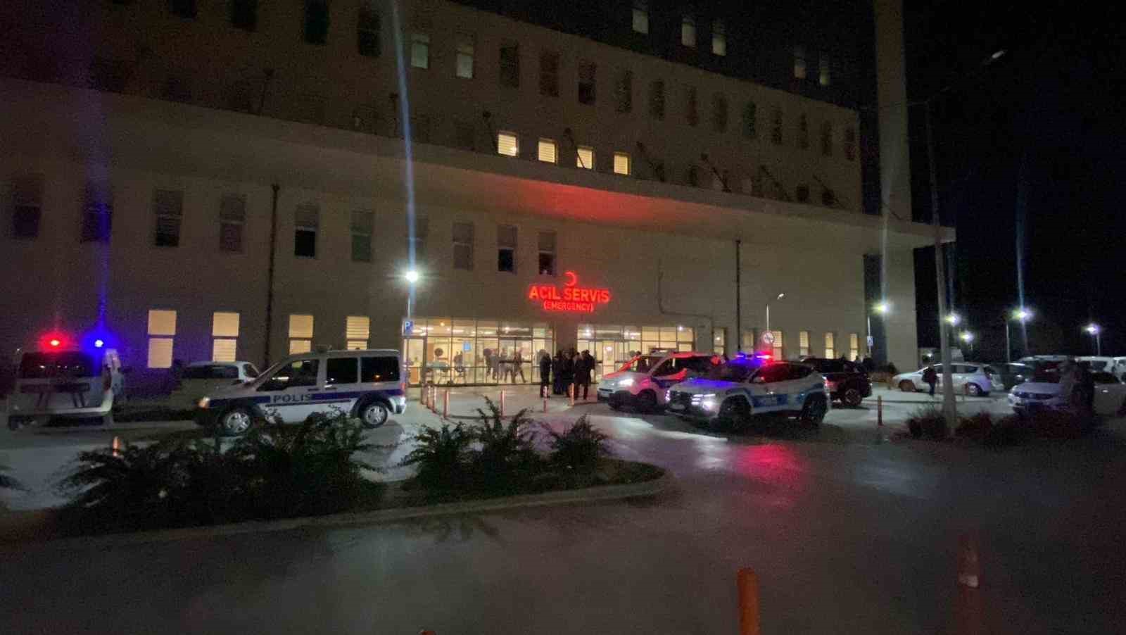 Burdur’da yaklaşık 50 öğrenci zehirlenme şüphesiyle hastanelik oldu