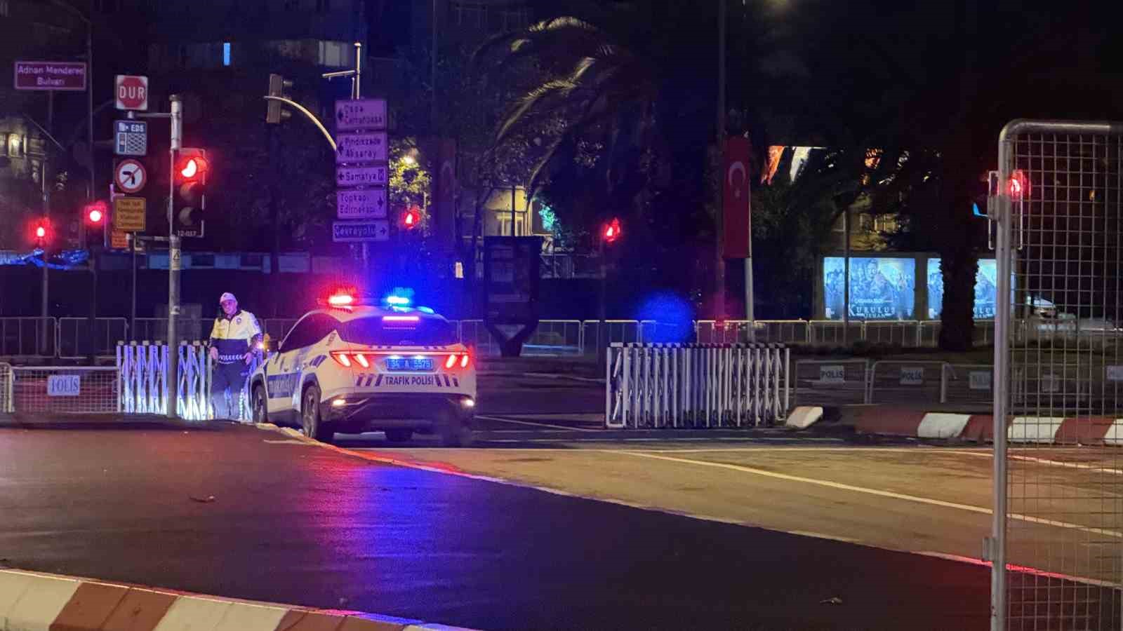 Vatan Caddesi Cumhuriyet Bayramı kutlamaları öncesi trafiğe kapatıldı