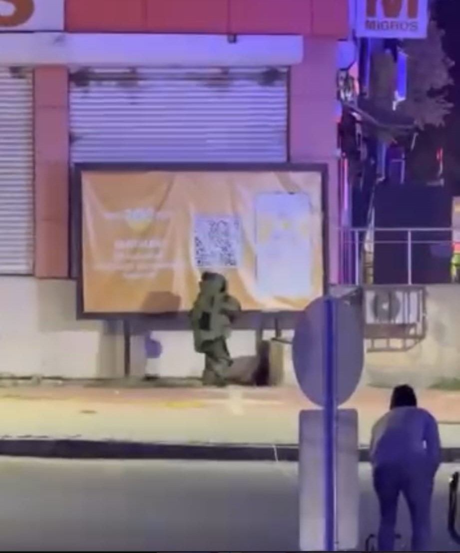 Batman’da şüpheli poşetten çöp çıktı