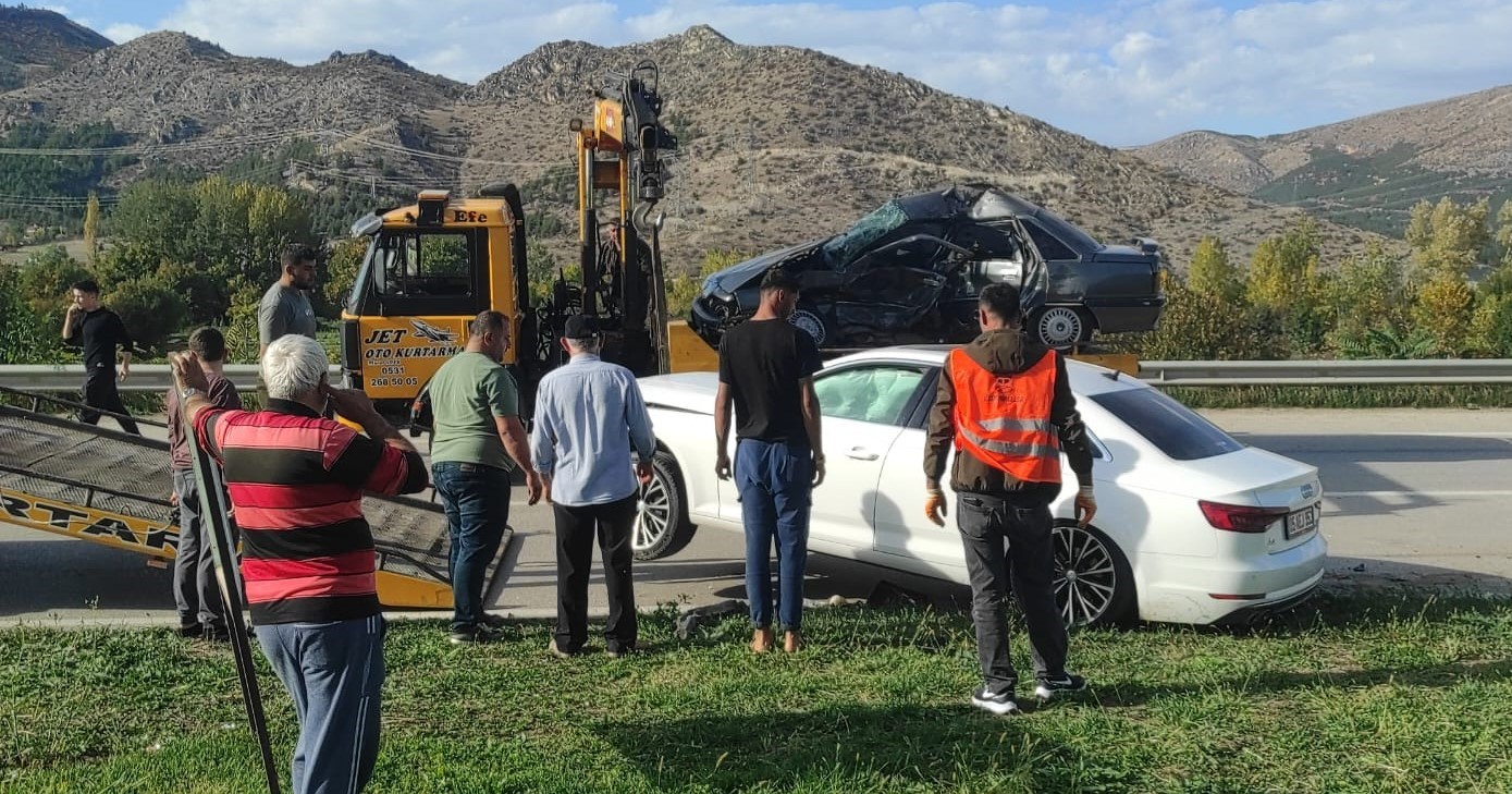Amasya’da kazada yaralanan başpolisten acı haber