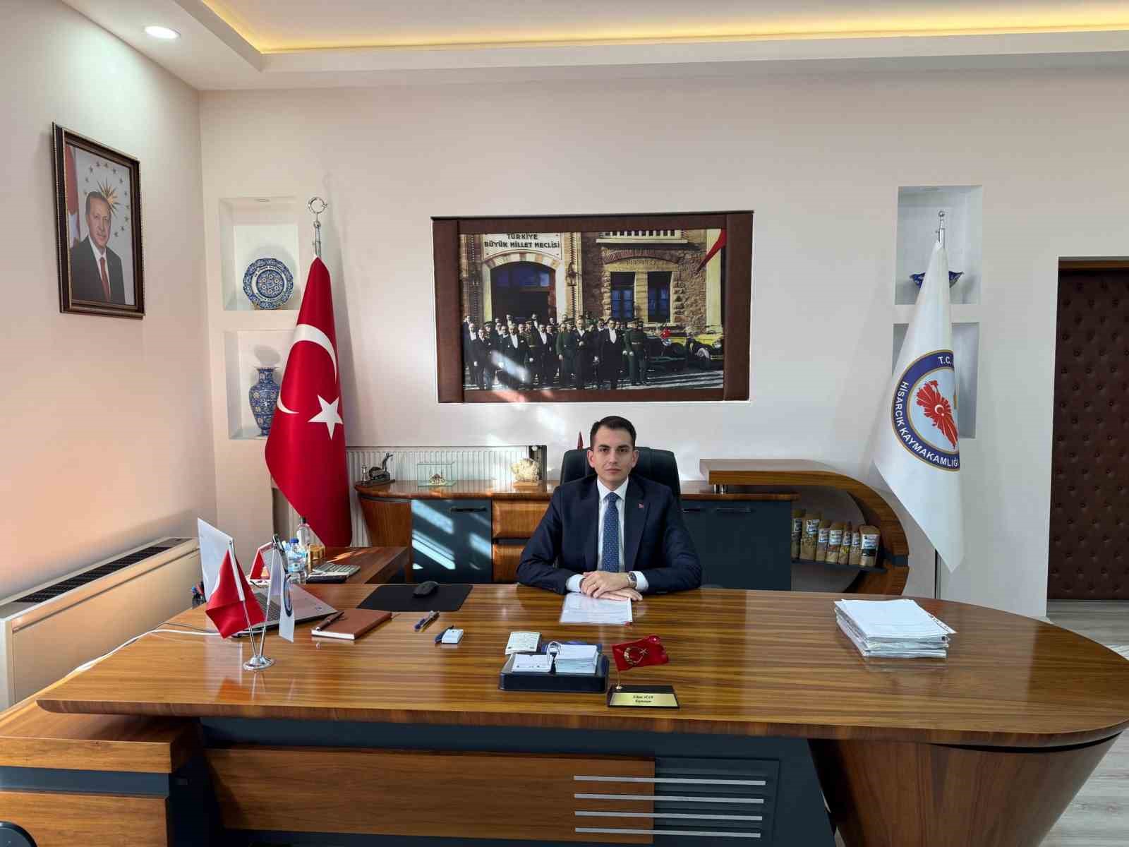 Hisarcık Kaymakamı Erkan Atam görevine başladı