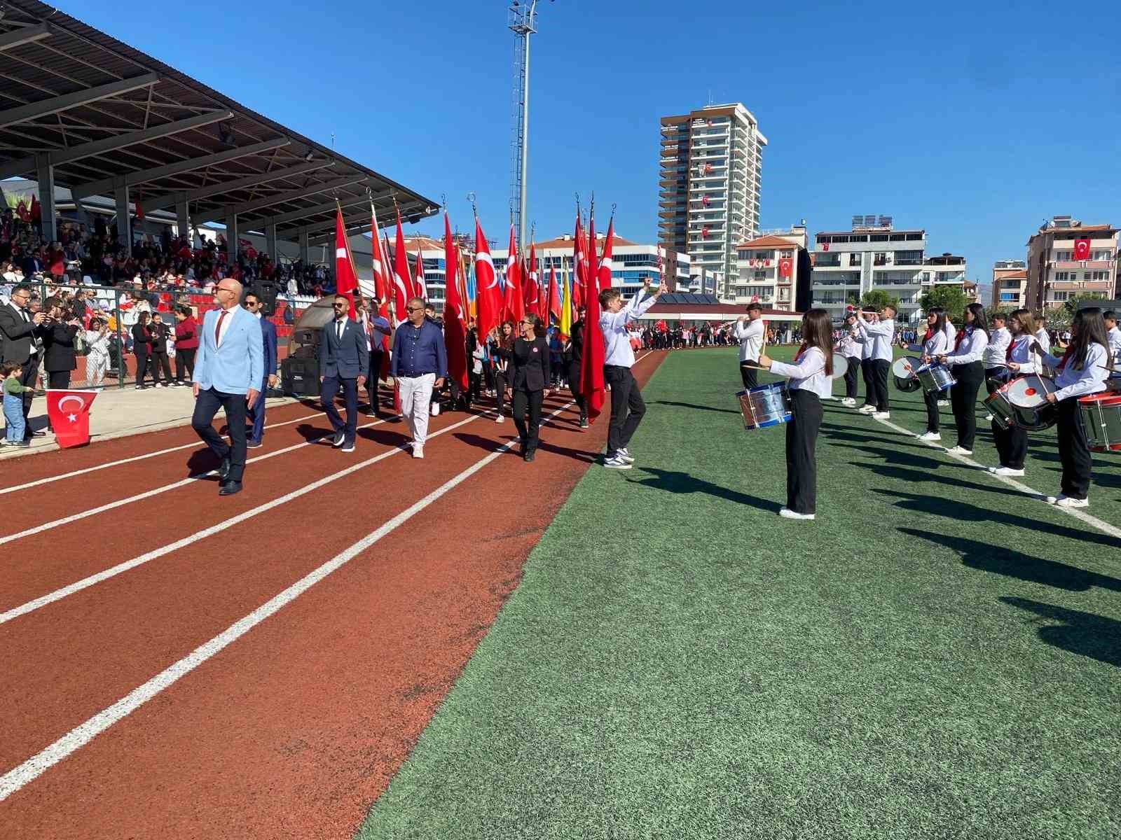 Sarıgöl ve Alaşehir’de cumhuriyet coşkusu