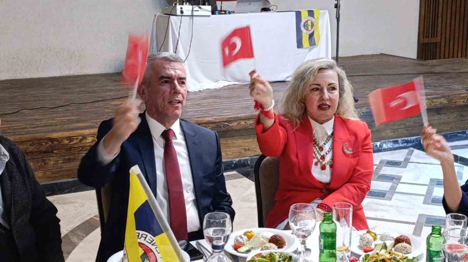 Bodrum Fenerbahçeliler Derneği Cumhuriyetin 102. yılını kutladı