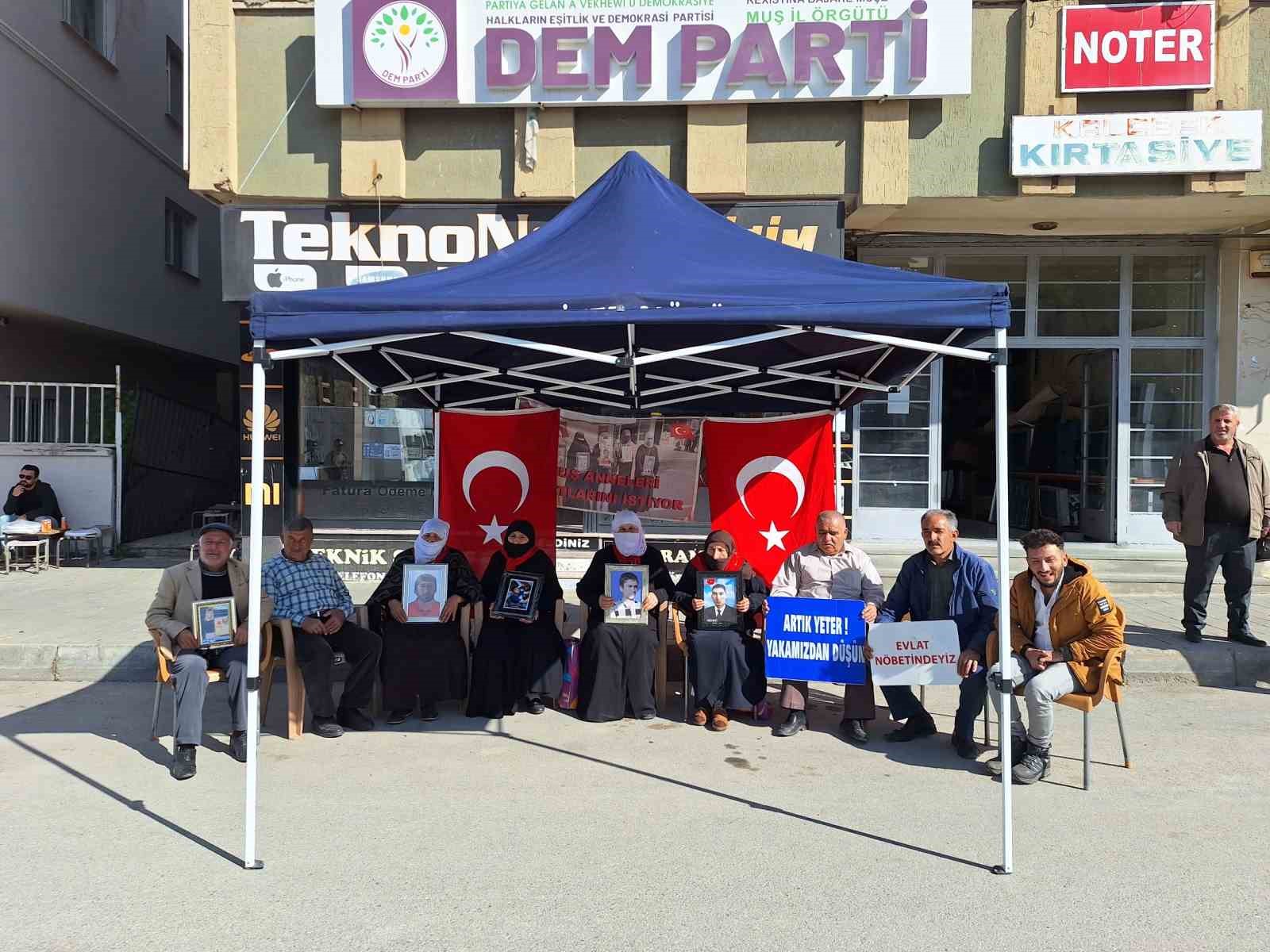 PKK’nın çekilmesi ailelerin umutlarını artırdı