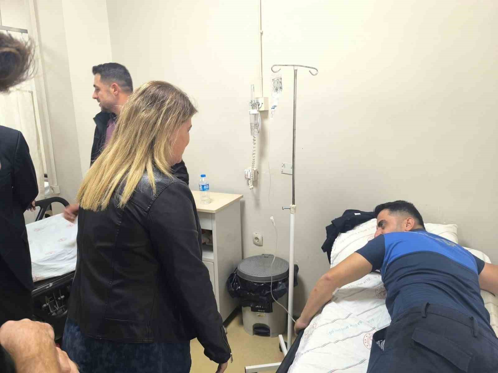 Siirt’te zabıta memuru bıçaklandı