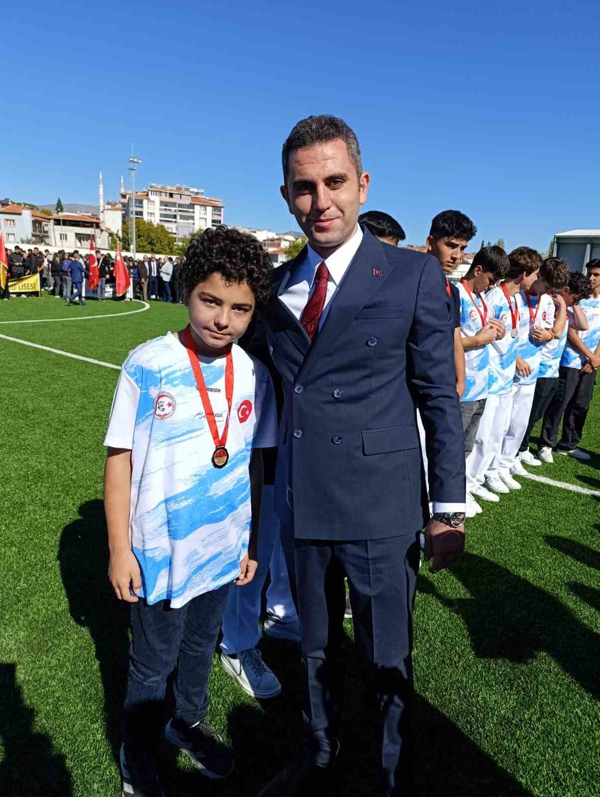 Demirci, Kula, Salihli ve Selendi’de 29 Ekim heyecanı