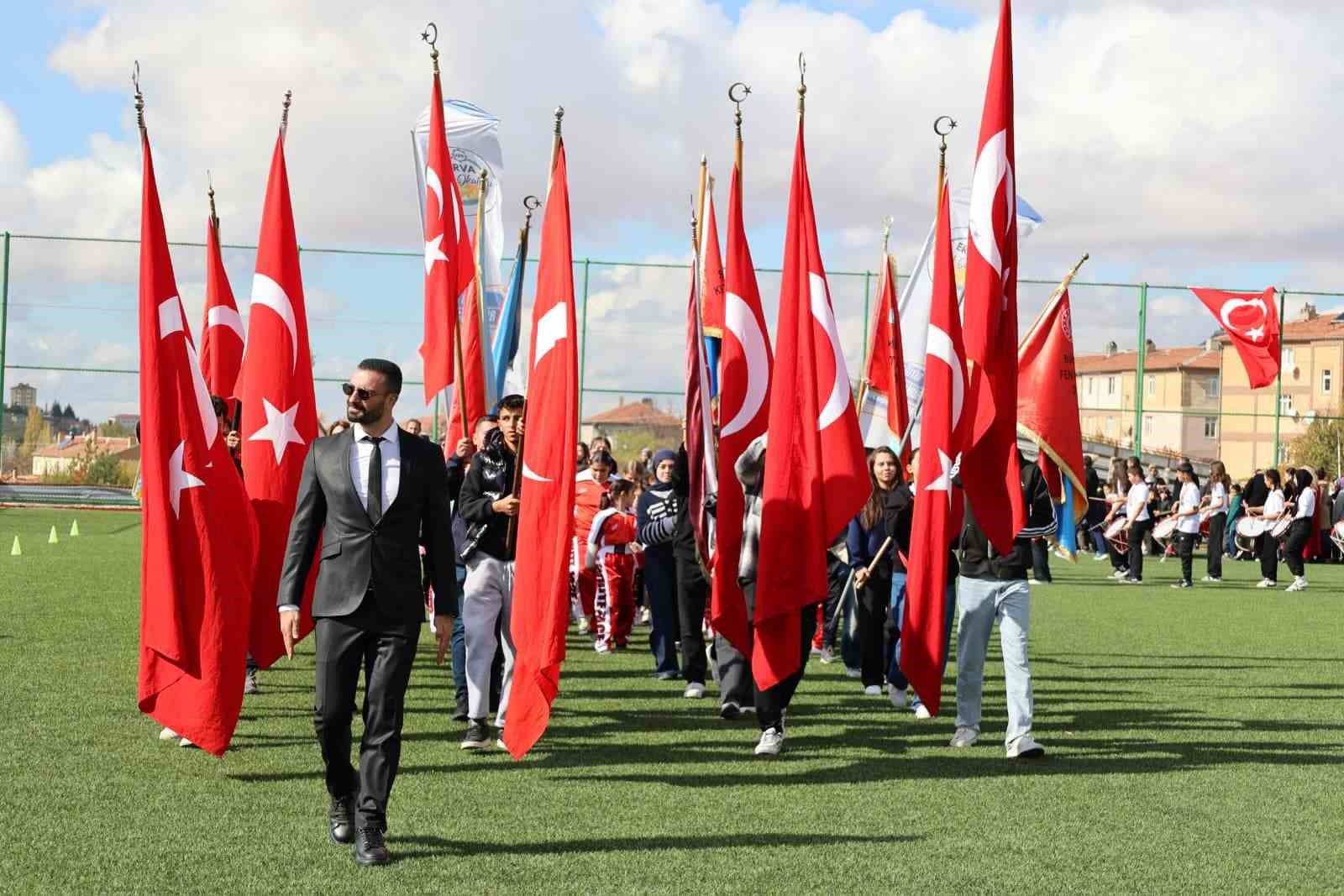 Bünyan ve Tomarza’da 29 Ekim coşkusu