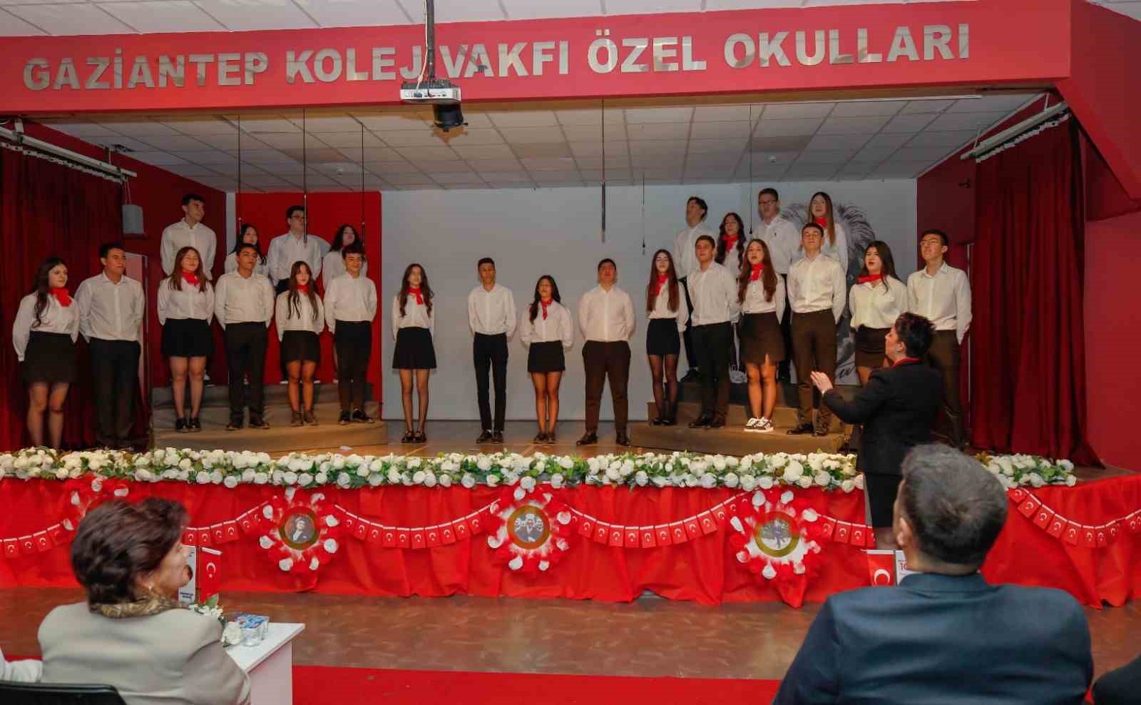 Gaziantep Kolej Vakfı Özel Okullarında Cumhuriyet Bayramı coşkusu
