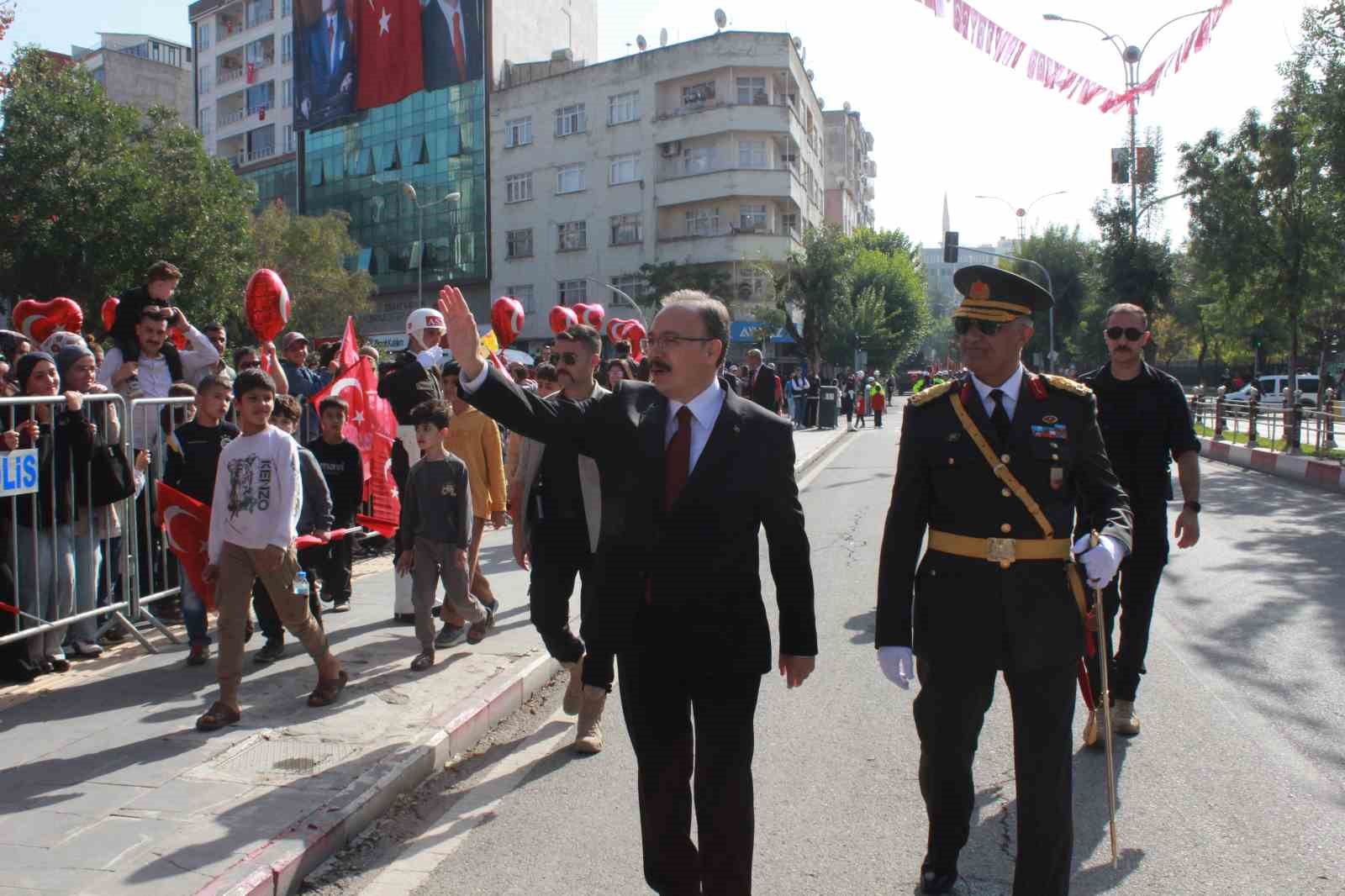 Siirt’te Cumhuriyet Bayramı kutlandı