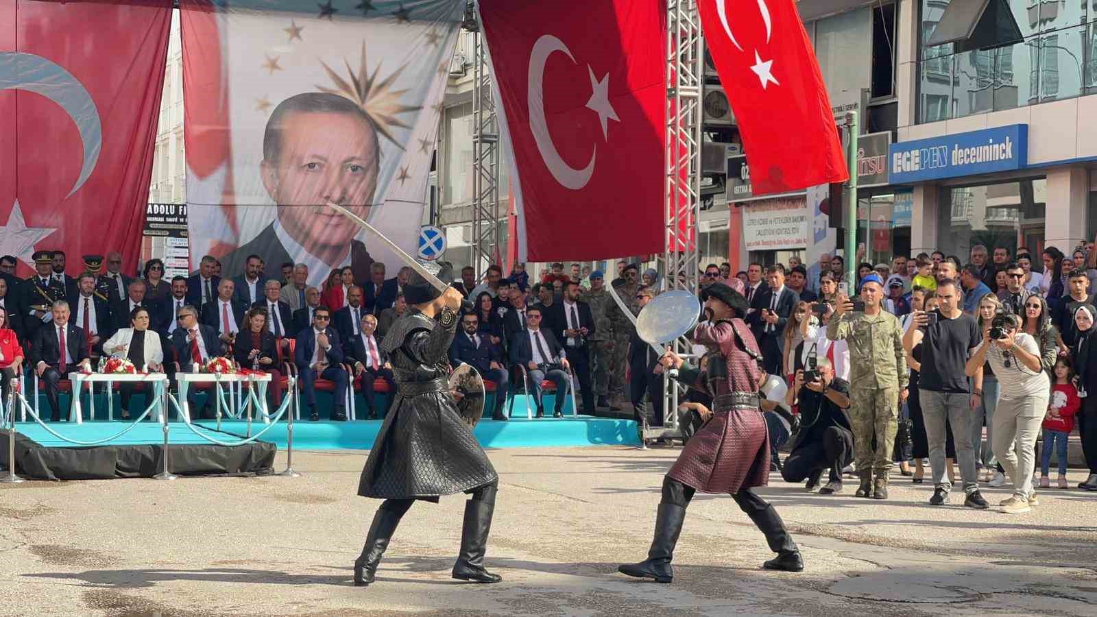 Osmaniye’de Cumhuriyetin 102’nci yılı coşkuyla kutlandı