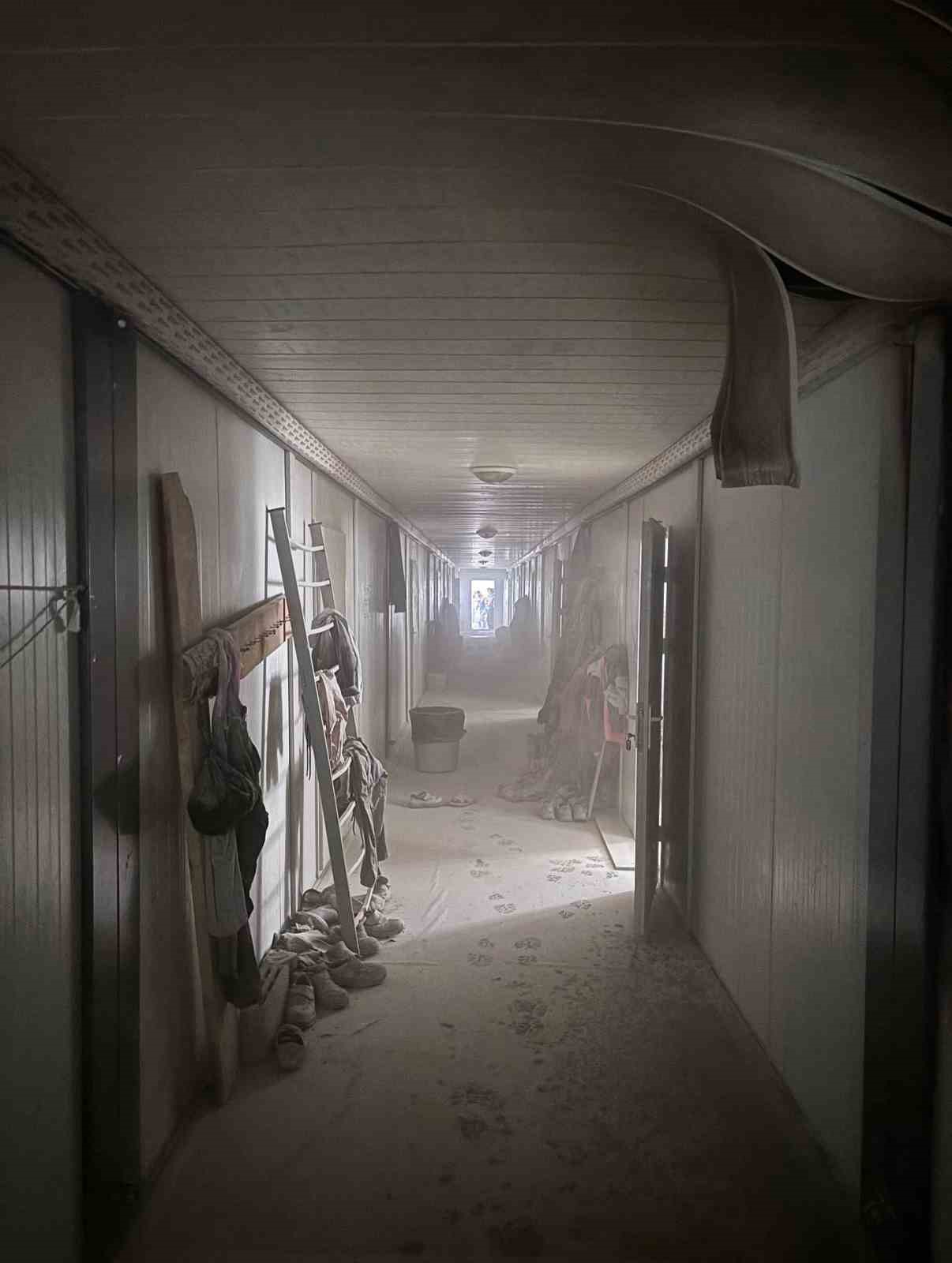 Antakya’da konteyner yatakhane yandı