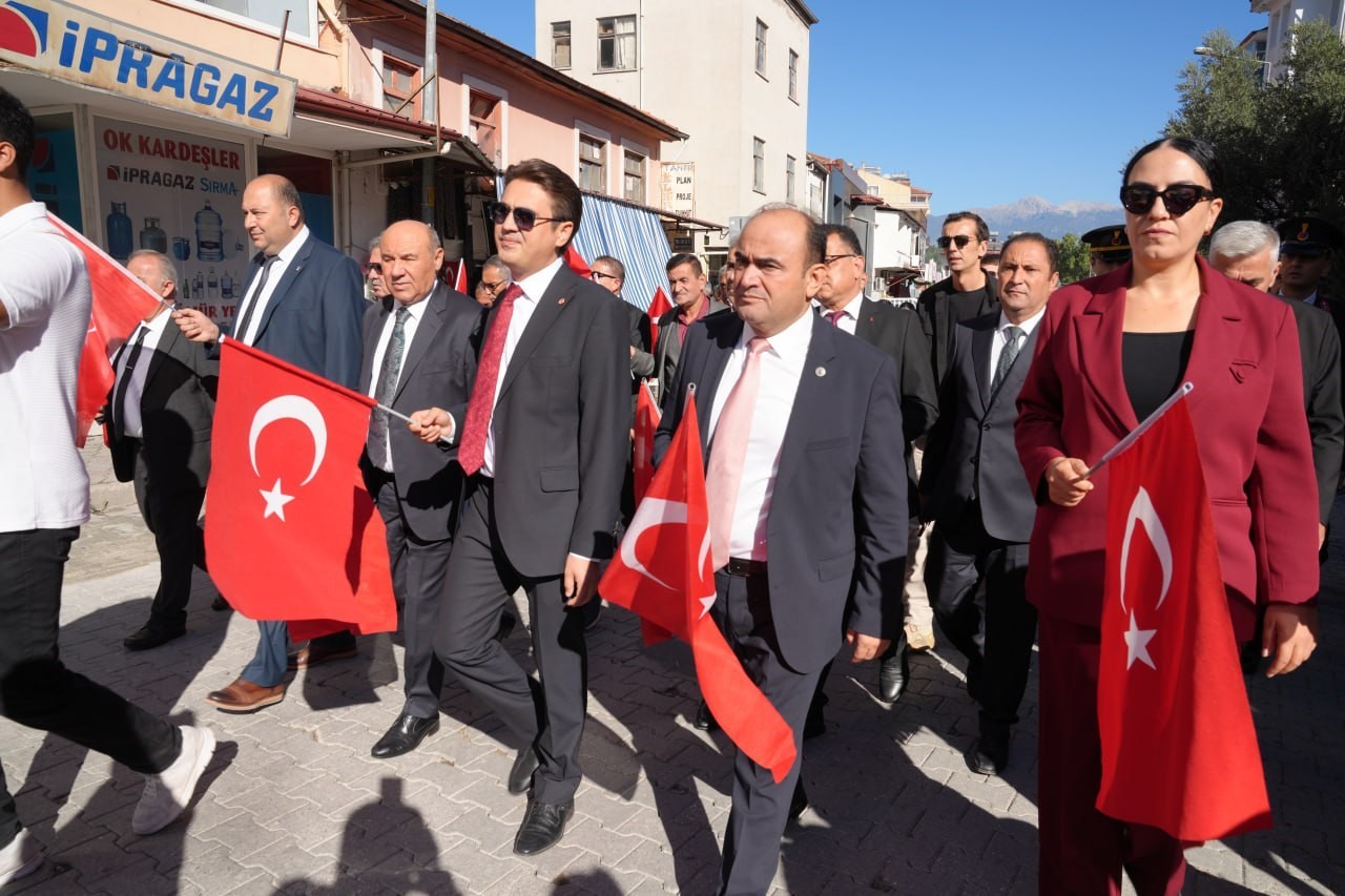 Seydikemer’de Cumhuriyet’in 102. yılı coşkuyla kutlandı