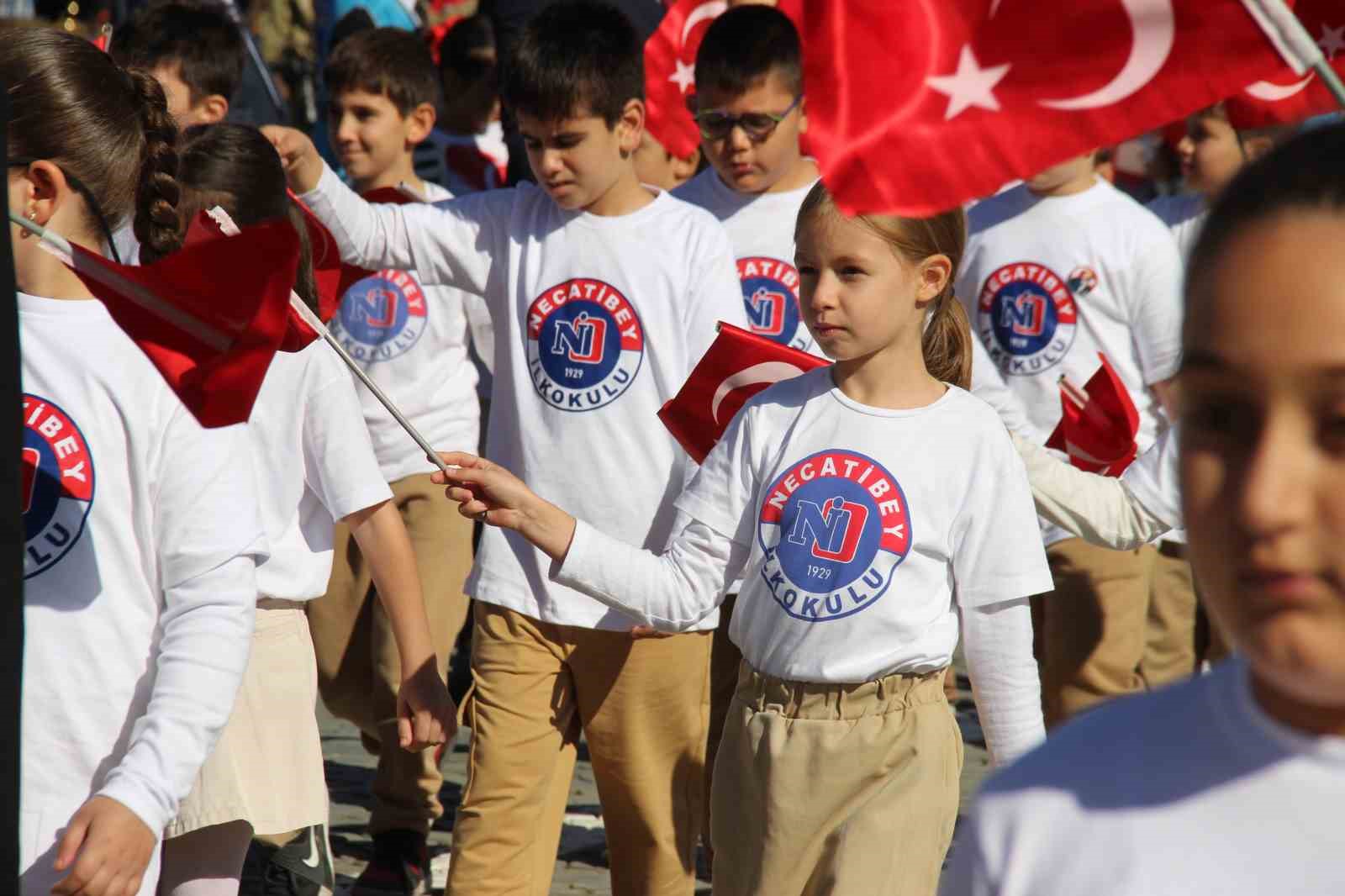 İzmir&rsquo;de Cumhuriyet Bayramı coşkusu
