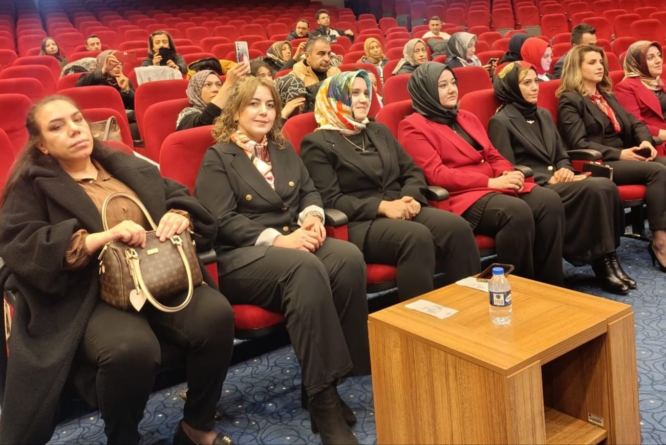 Aile Destek Merkezlerinden Cumhuriyet coşkusu
