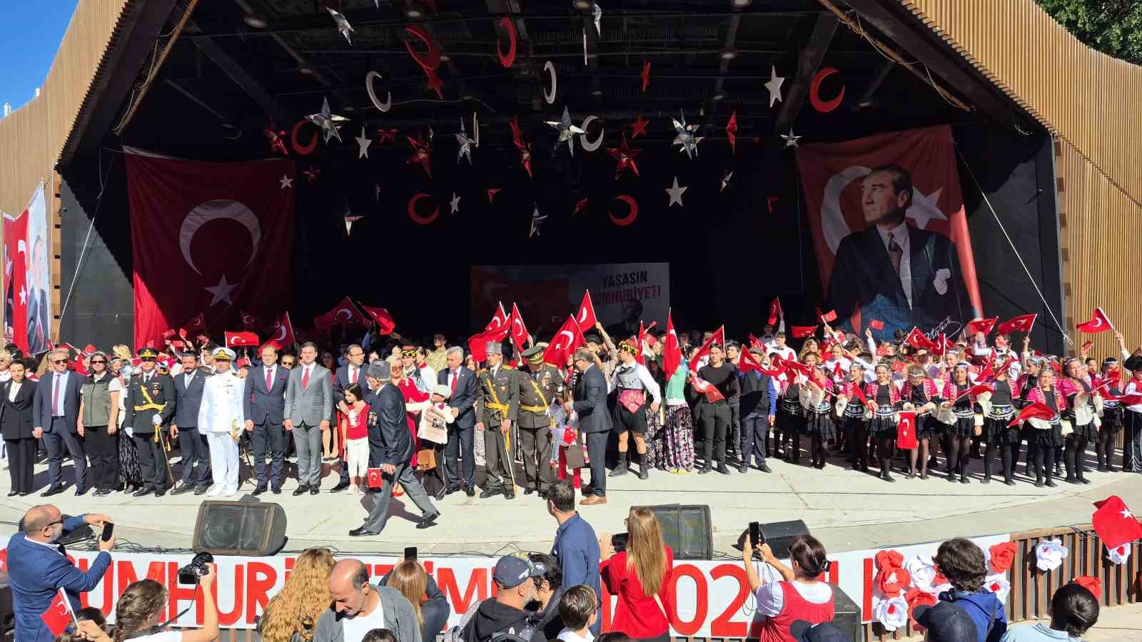 Bodrum Kalesi&rsquo;nde bayram coşkusu

