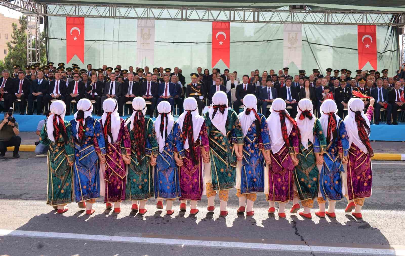 Şanlıurfa&rsquo;da Cumhuriyet Bayramı coşkuyla kutlandı
