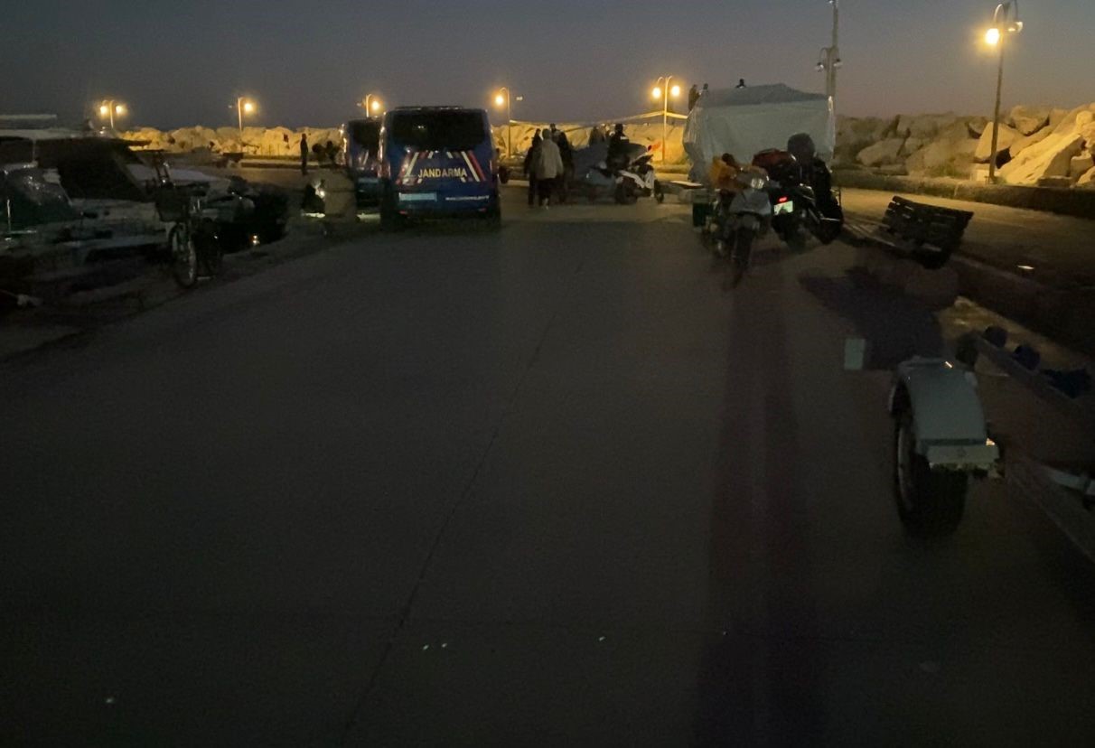 Ayvacık’ta bir kişi kayalıklarda ölü bulundu
