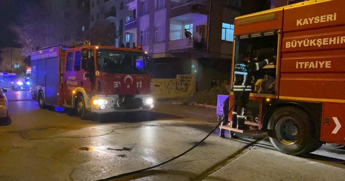 Kayseri’de bodrum katında yangın: 4 çocuk dumandan etkilendi