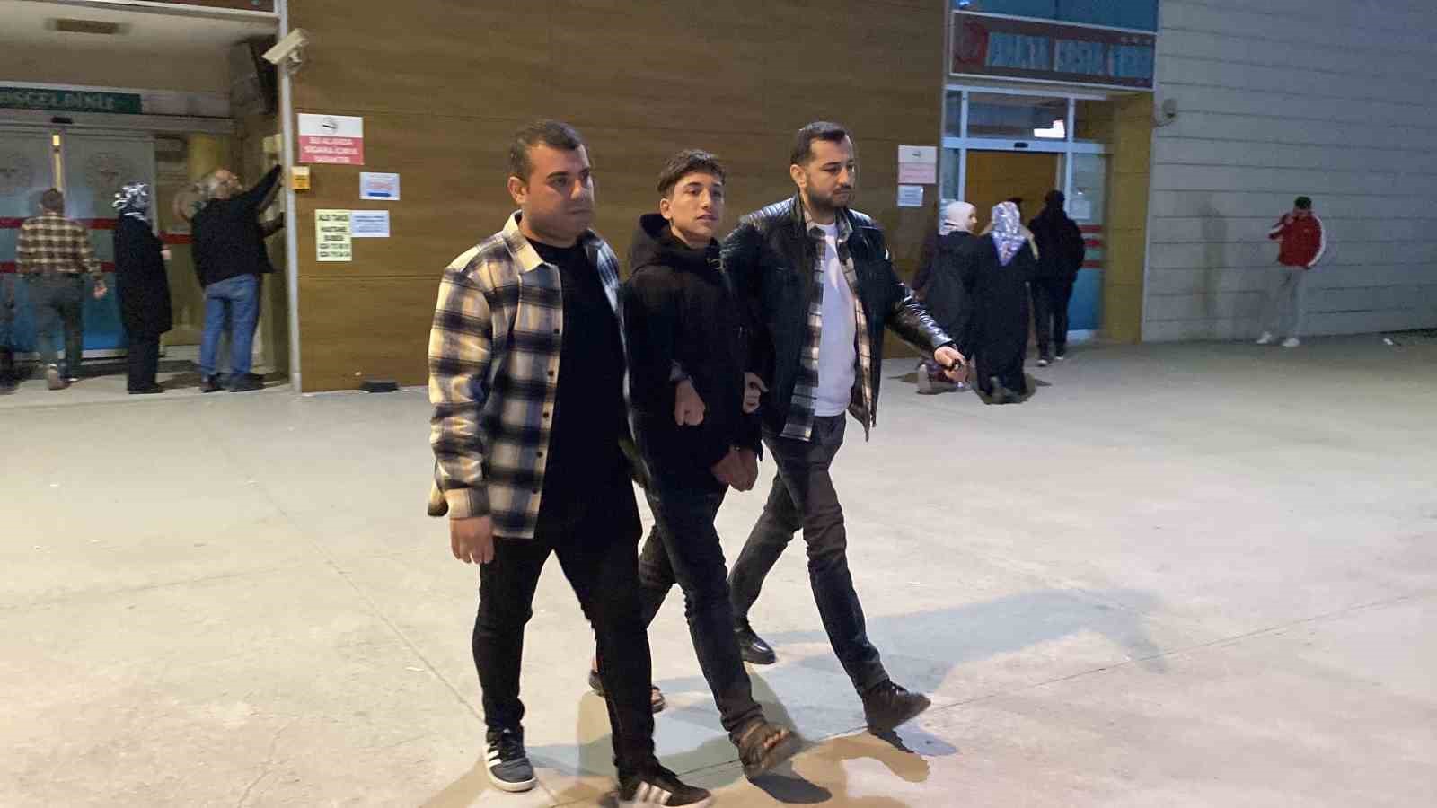 İnegöl’de 8 ayrı suçtan aranan şüpheli çalıntı motosikletle yakalandı
