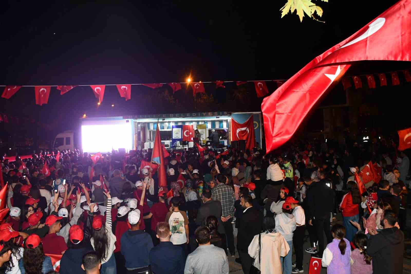 Siverek’te fener alayı yürüyüşü düzenlendi
