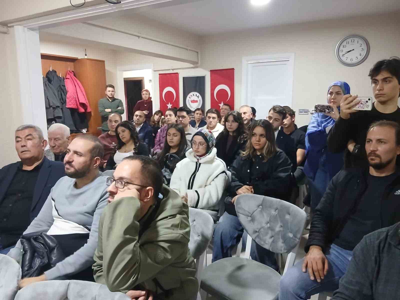 Prof. Dr. &Ouml;zden&rsquo;den &rsquo;29 Ekim 1923 Cumhuriyet&rsquo;e giden yol&rsquo; konulu konferans
