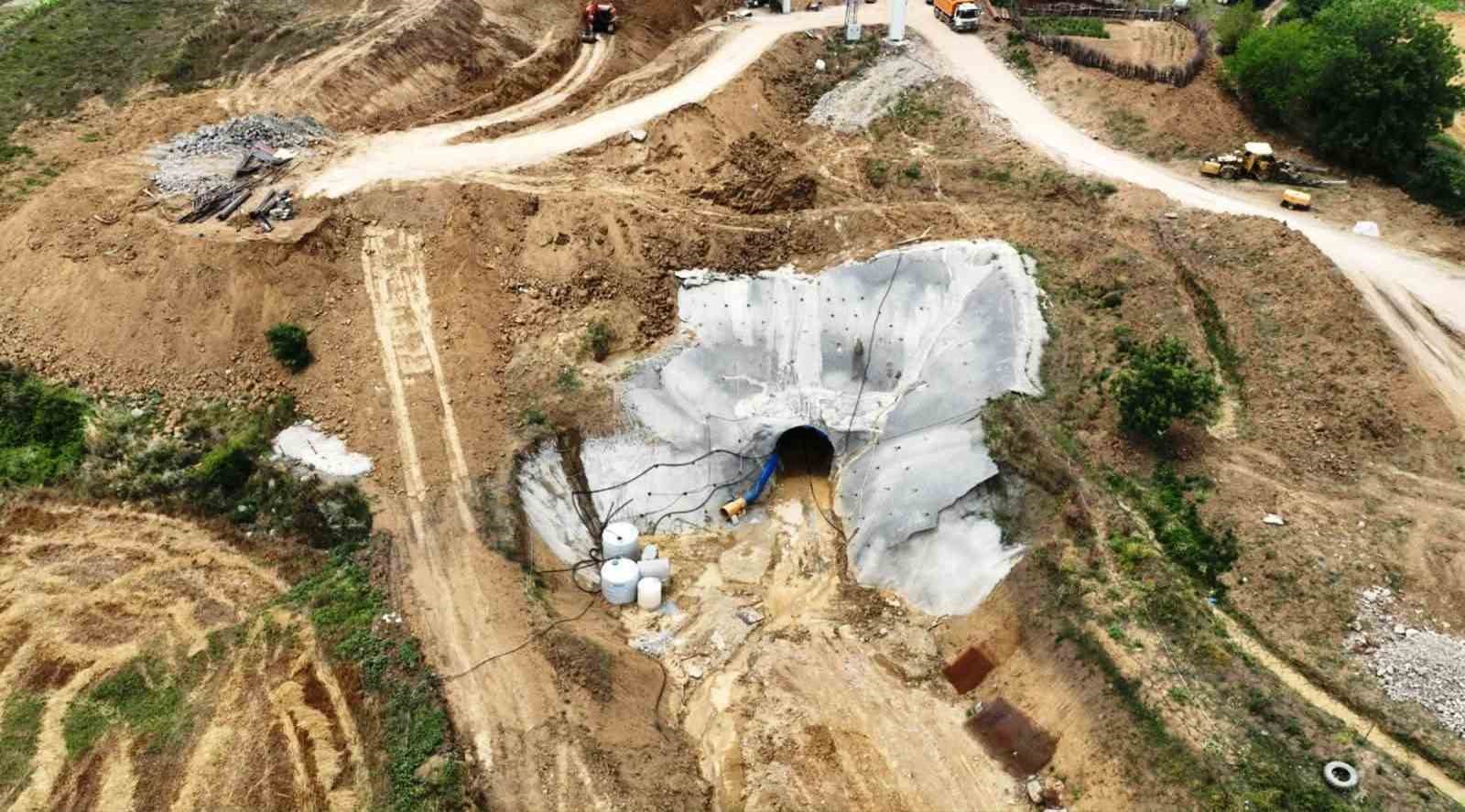 24 mahalleyi suya kavuşturan projede sona gelindi
