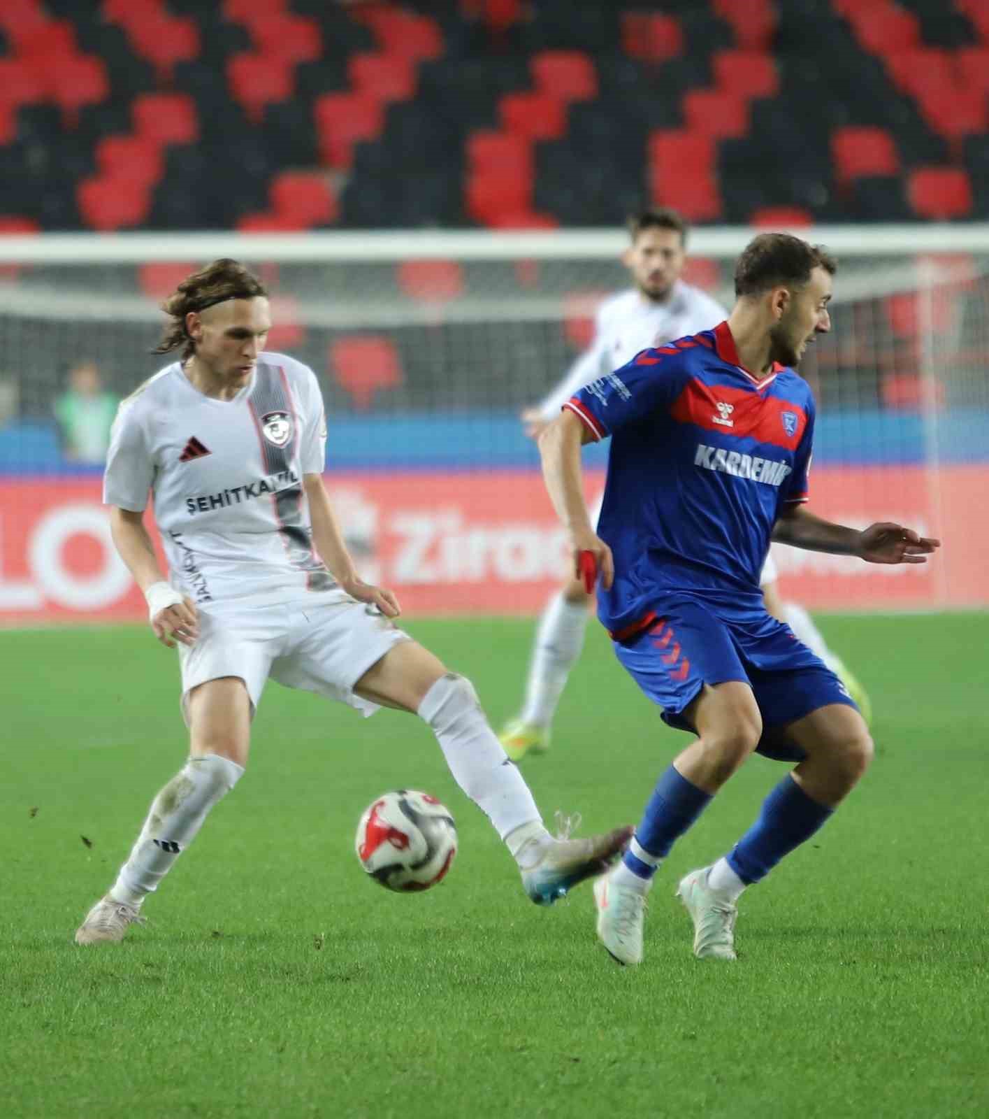 Ziraat Türkiye Kupası: Gaziantep FK: 2 - Karabük İdmanyurduspor: 0