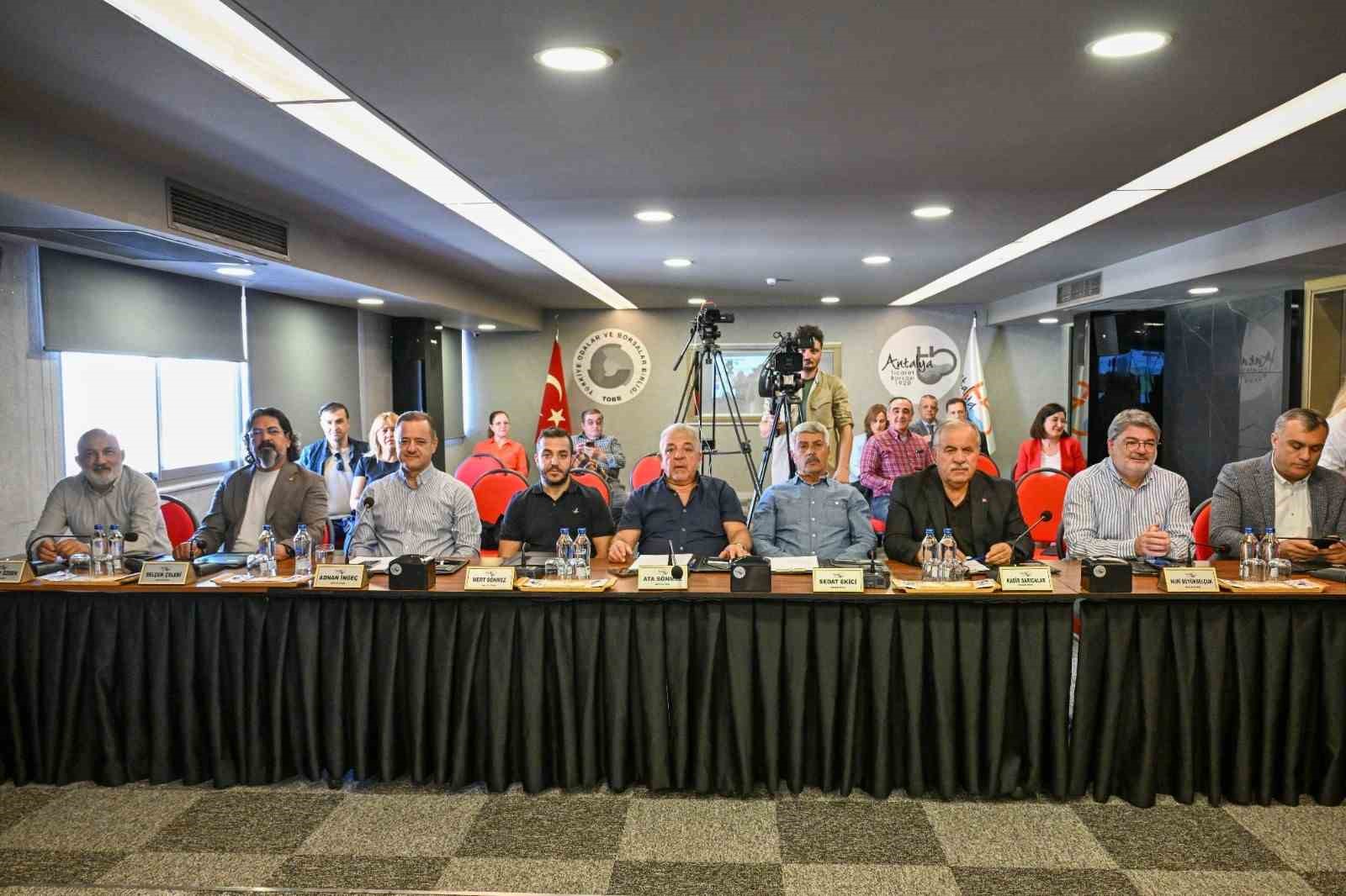 ATB Başkanı Ali Çandır: "Nar üretimi beklentinin yüzde 25 altında, ancak kalite ve ihracat açısından başarılıdır"