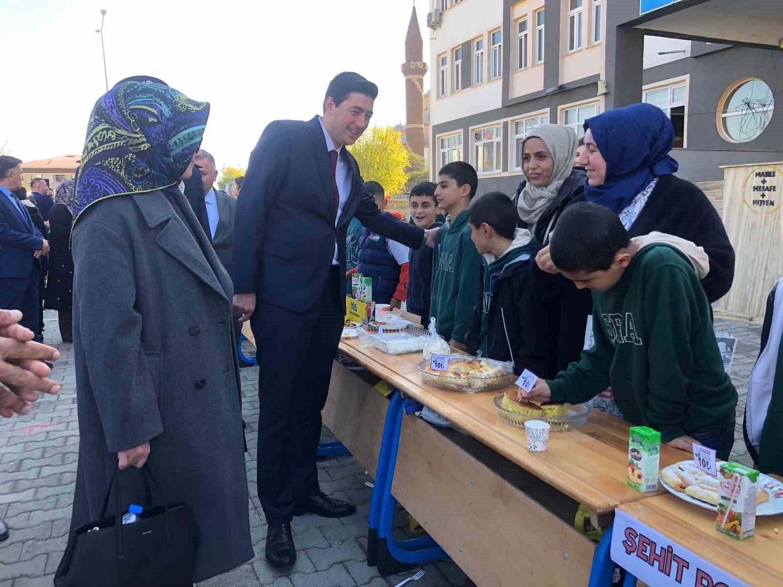 Iğdır’da Gazze’ye destek için "Bir Okul, Bir Umut" temasıyla yardım kampanyası düzenlendi
