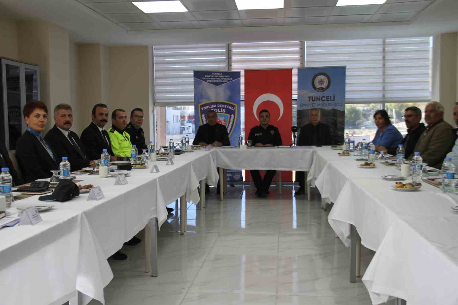 Tunceli Emniyet Müdürü Demiralay: "Ana amaç sivrisineklerle uğraşmaktan ziyade bataklığı kurutmak"