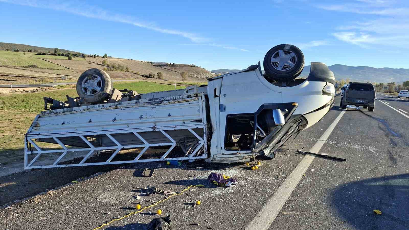Hisarcık&rsquo;ta trafik kazası: 4 yaralı
