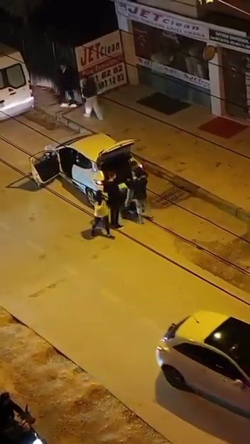Bursa’da tartıştığı kadını yerde sürükledi: O anlar kamerada