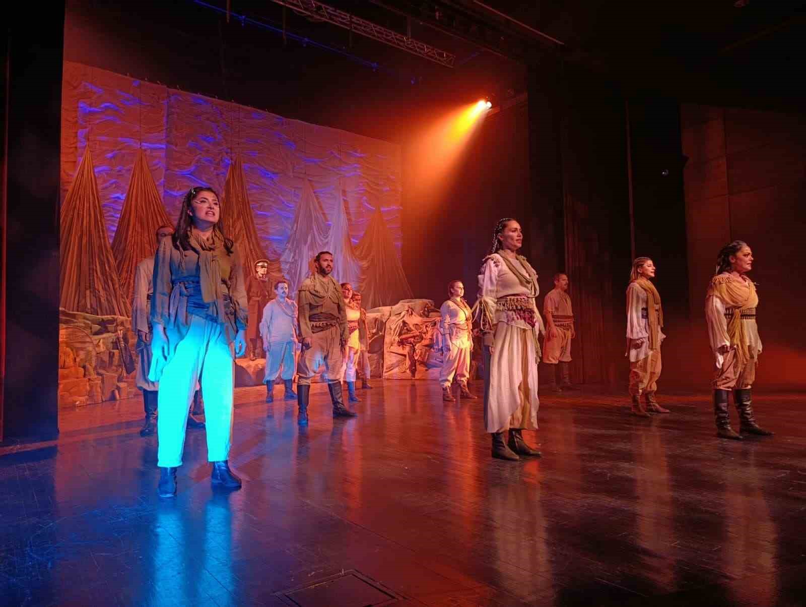 ANA-DOLU Milli Mücadelenin cesur ve kayıp kadınları Kars’ta sahnelendi