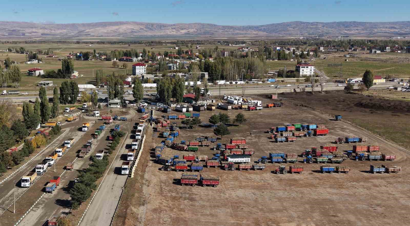 Muş Ovası’nda 1,7 milyar TL’lik tatlı yolculuk