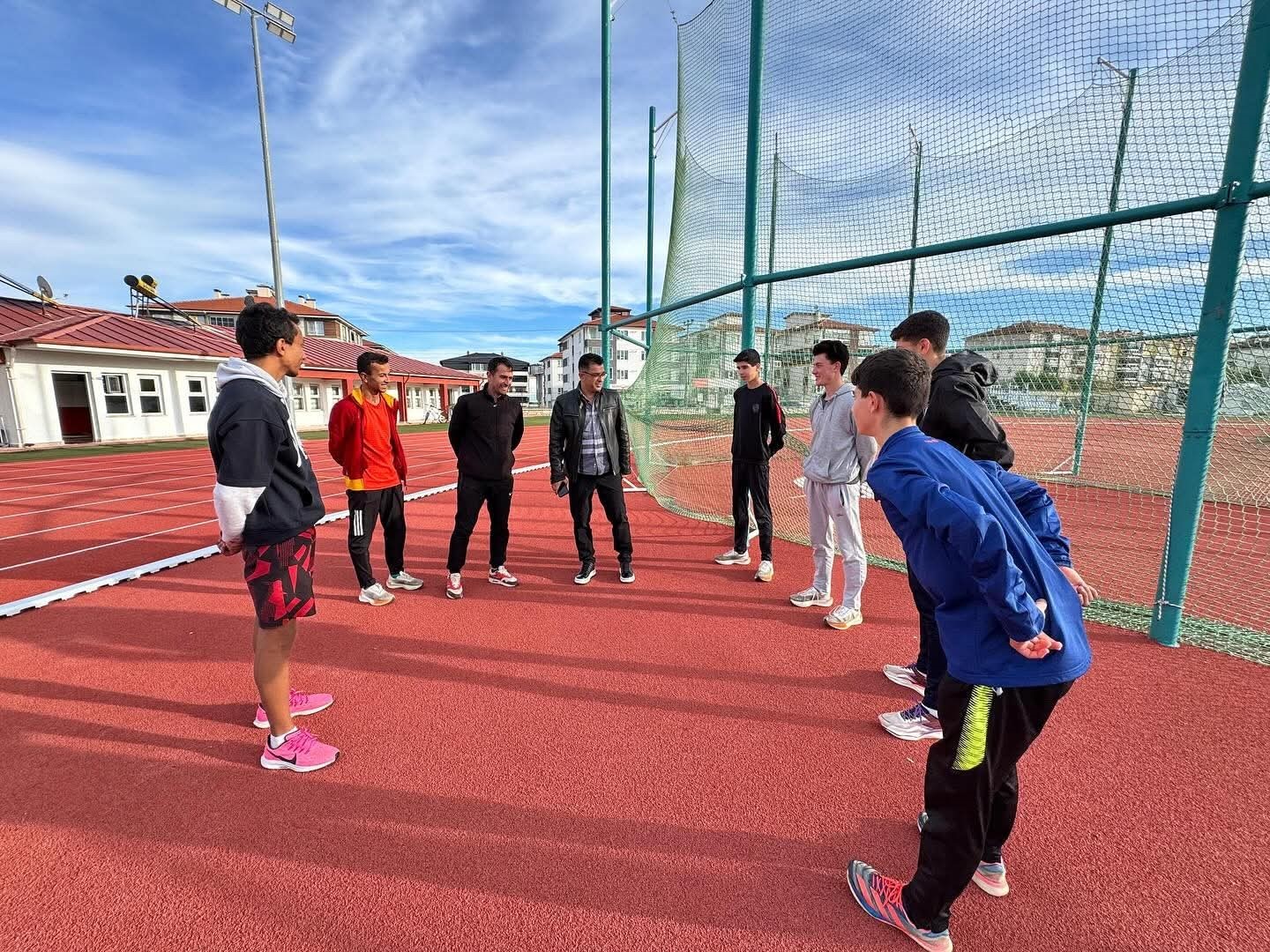 K&uuml;tahya Halil Akkaş Spor Kompleksi&rsquo;nde sona gelindi
