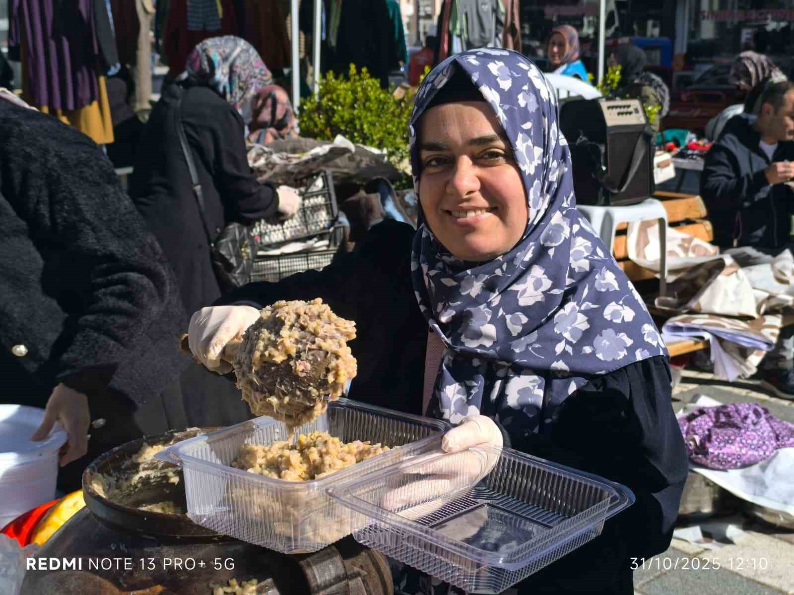 Şuhut&rsquo;ta Gazze i&ccedil;in hayır &ccedil;arşısı
