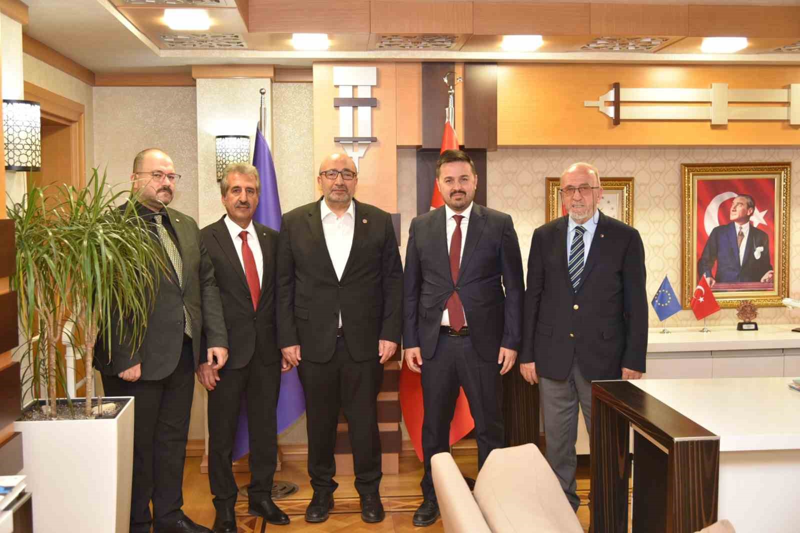 Başkan Dumandağ, "Amacımız  Elazığ’ı, Türkiye genelinde de tarım ve hayvancılığın öncü şehirlerinden biri haline getirmektir"