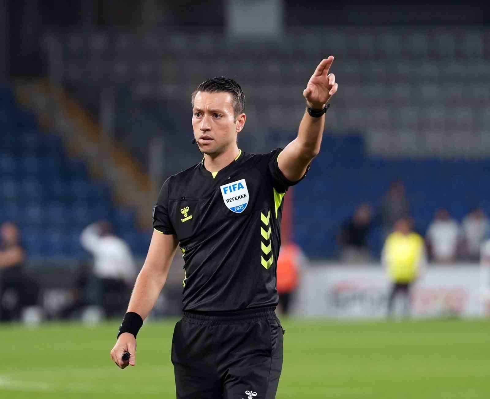 Profesyonel Futbol Disiplin Kurulu: "&Uuml;st Klasman Hakemi Zorbay K&uuml;&ccedil;&uuml;k hakkında bahis eylemi nedeniyle FDT&rsquo;nin 57. maddesi uyarınca incelemenin devamına karar verilmiştir."
