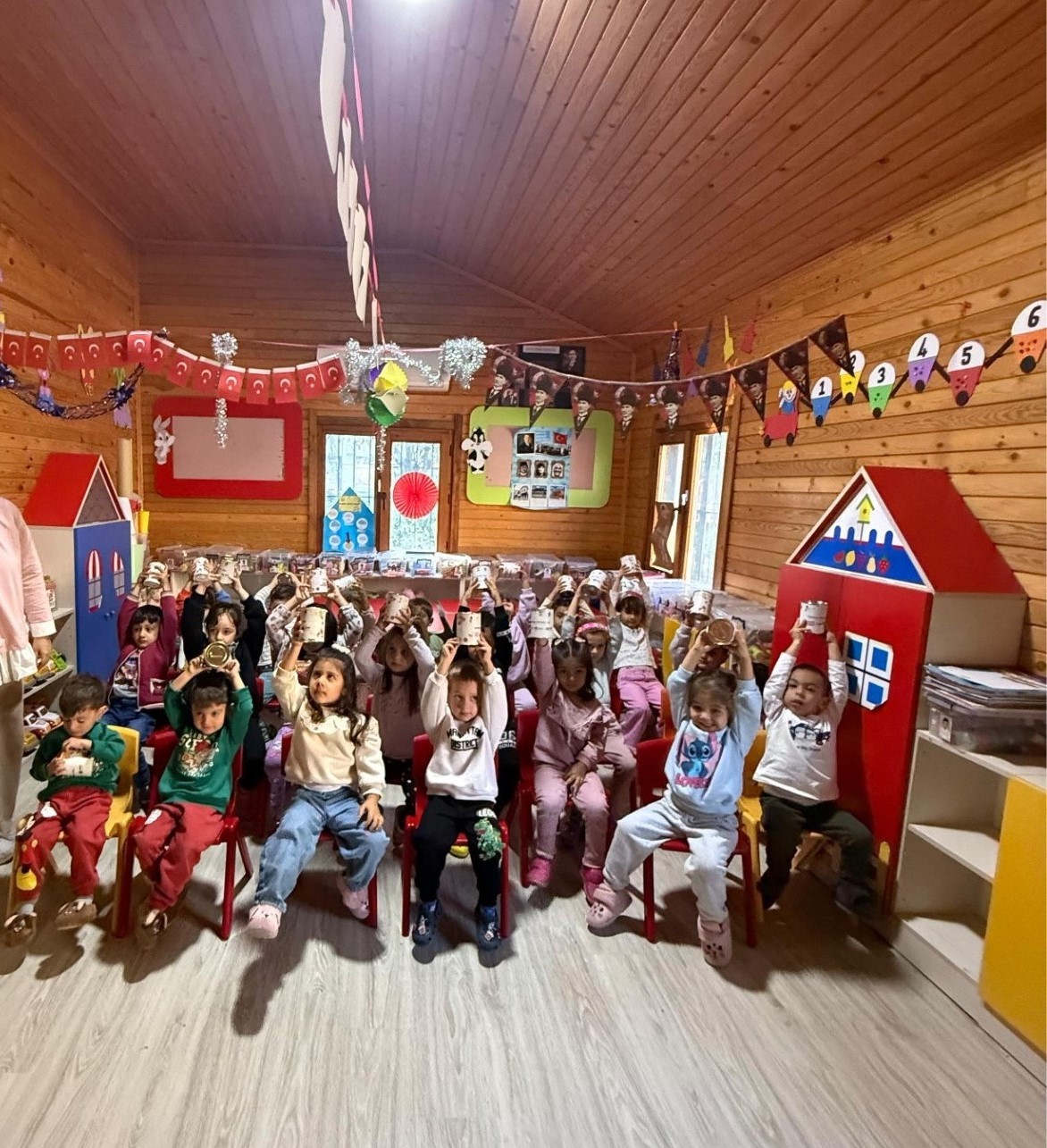 Minik öğrencilere tasarruf ve tutumluluk eğitimi verildi