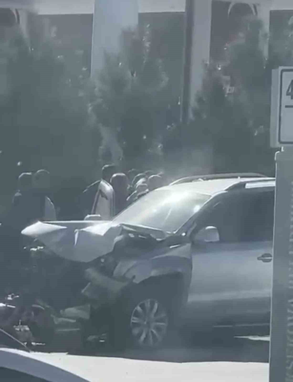 Yüksekova’da trafik kazası: 5 yaralı