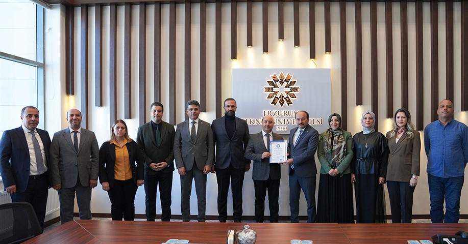 ETÜ’nün kalite yönetim sistemi TÜRKAK tarafından akredite edildi