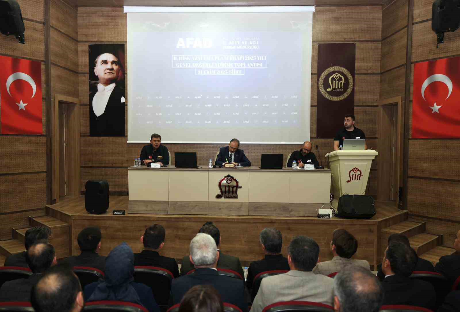 Siirt’te afet risklerini azaltmak için 52 eylem planı masaya yatırıldı