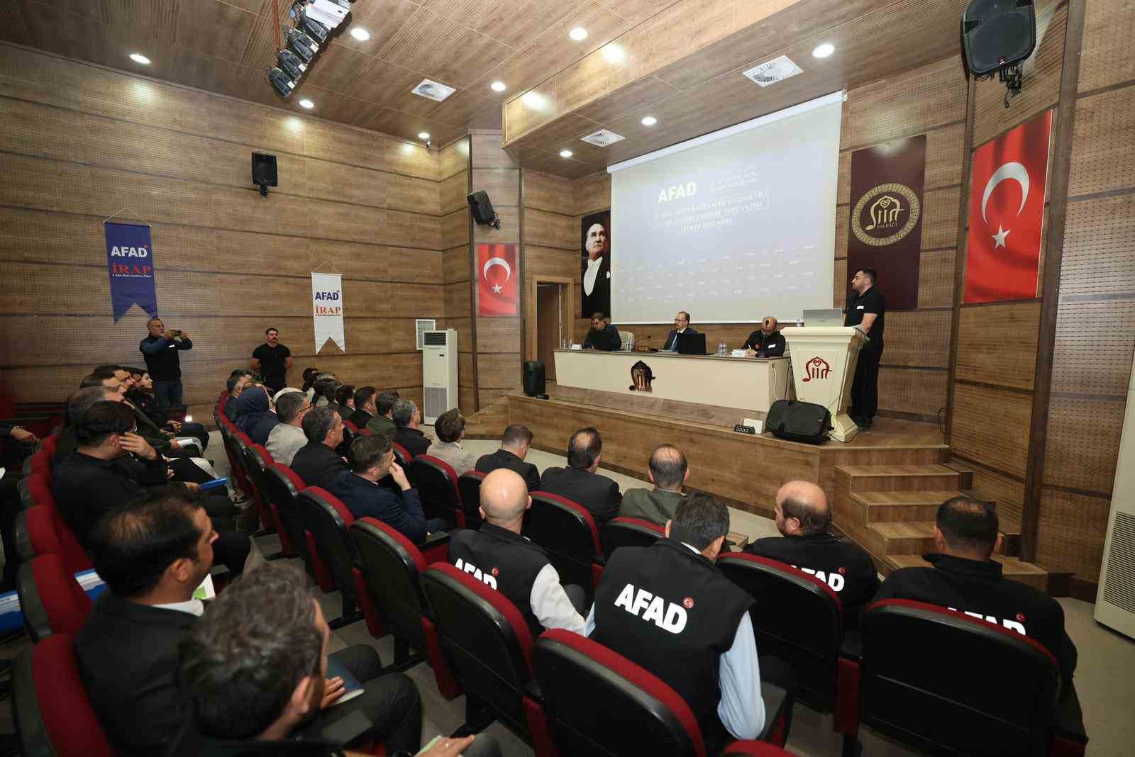 Siirt’te afet risklerini azaltmak için 52 eylem planı masaya yatırıldı