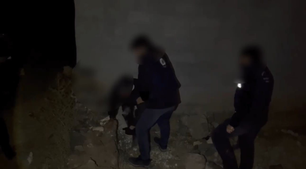 Sınırda nefes kesen operasyon: 24 düzensiz göçmen yakalandı
