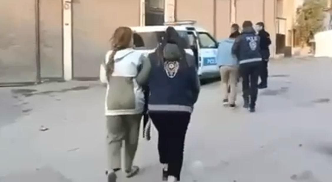 Sosyal medya üzerinden "güvenli ödeme yöntemi" vaadiyle 641 milyon liralık vurgun