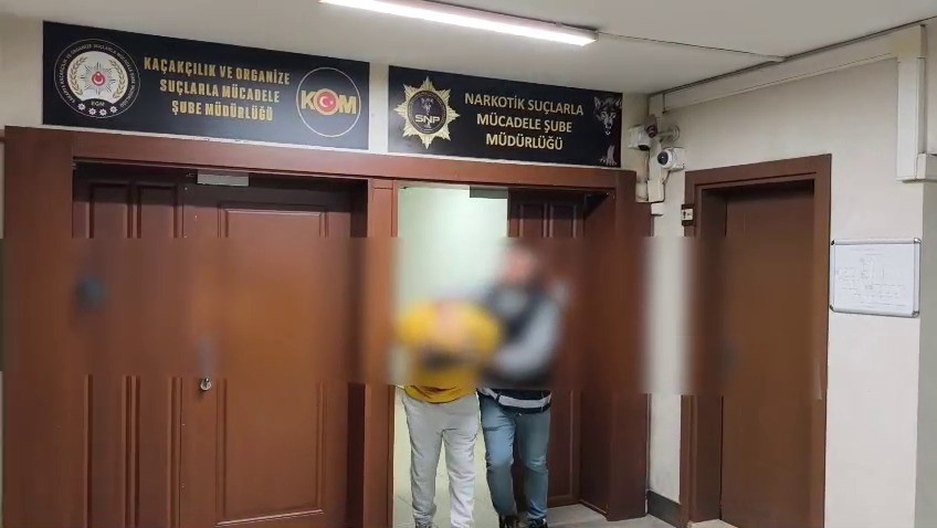 Sakarya’da uyuşturucu operasyonu: 3 gözaltı