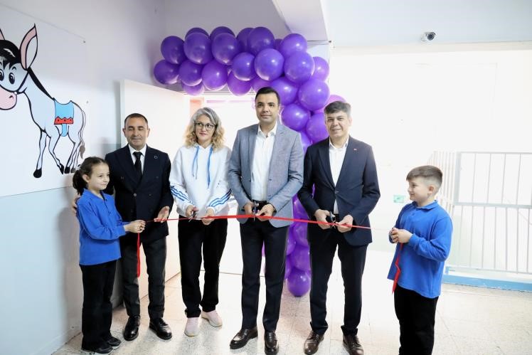 Söğüt’te öğrenciler için fen ve matematik sınıfı açıldı