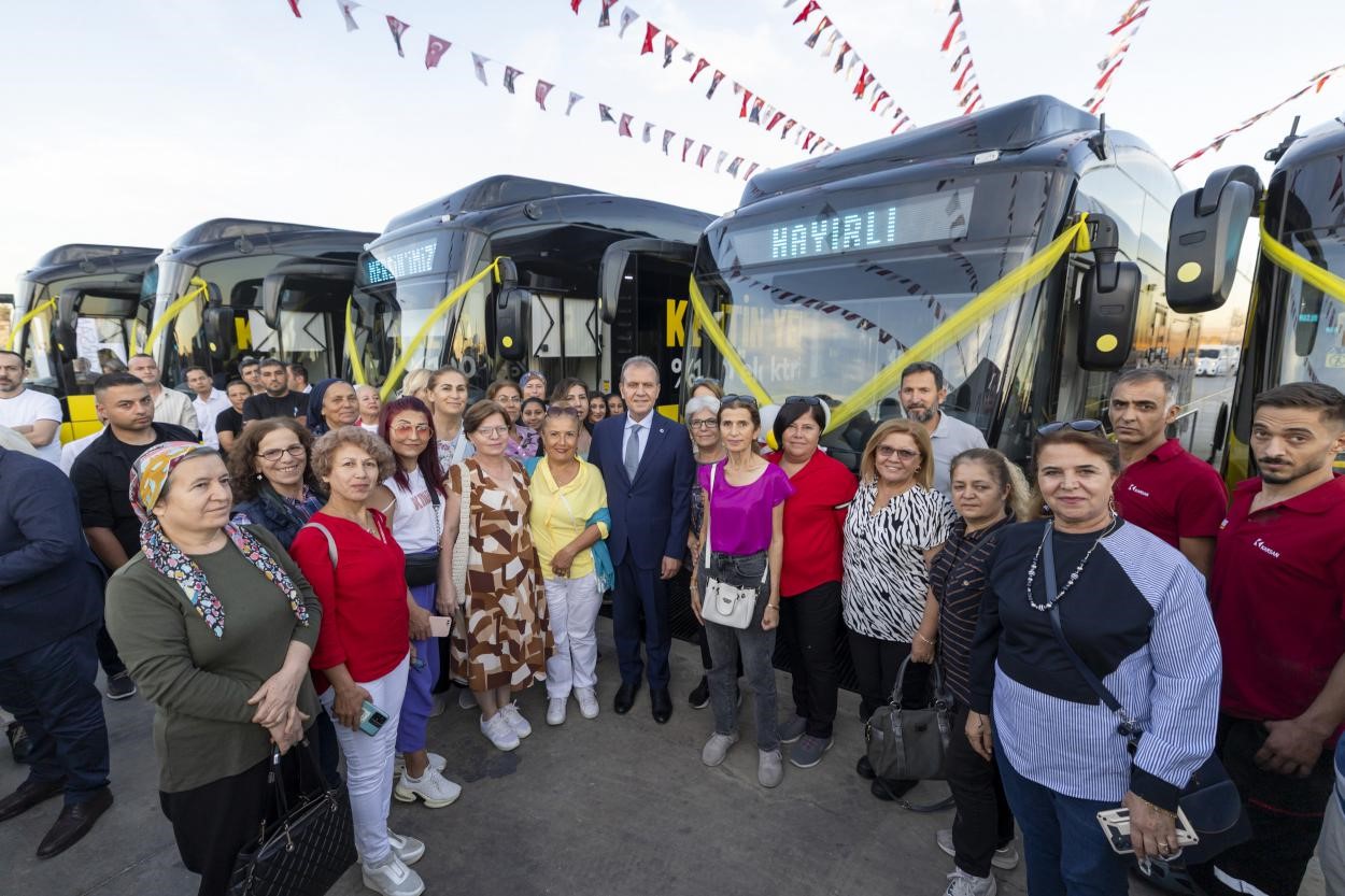 Başkan Se&ccedil;er: "Elektrikli otob&uuml;sler bizim vizyonumuza uygun"
